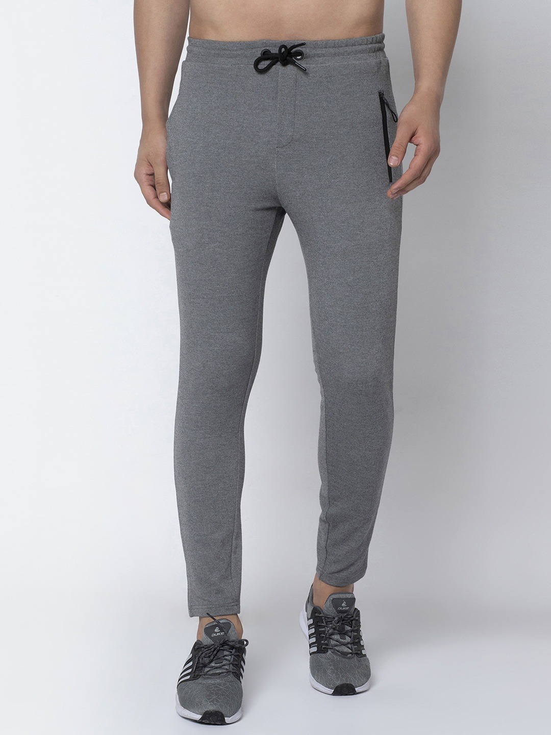 

Aesthetic Bodies Men Grey Solid Track Pants
