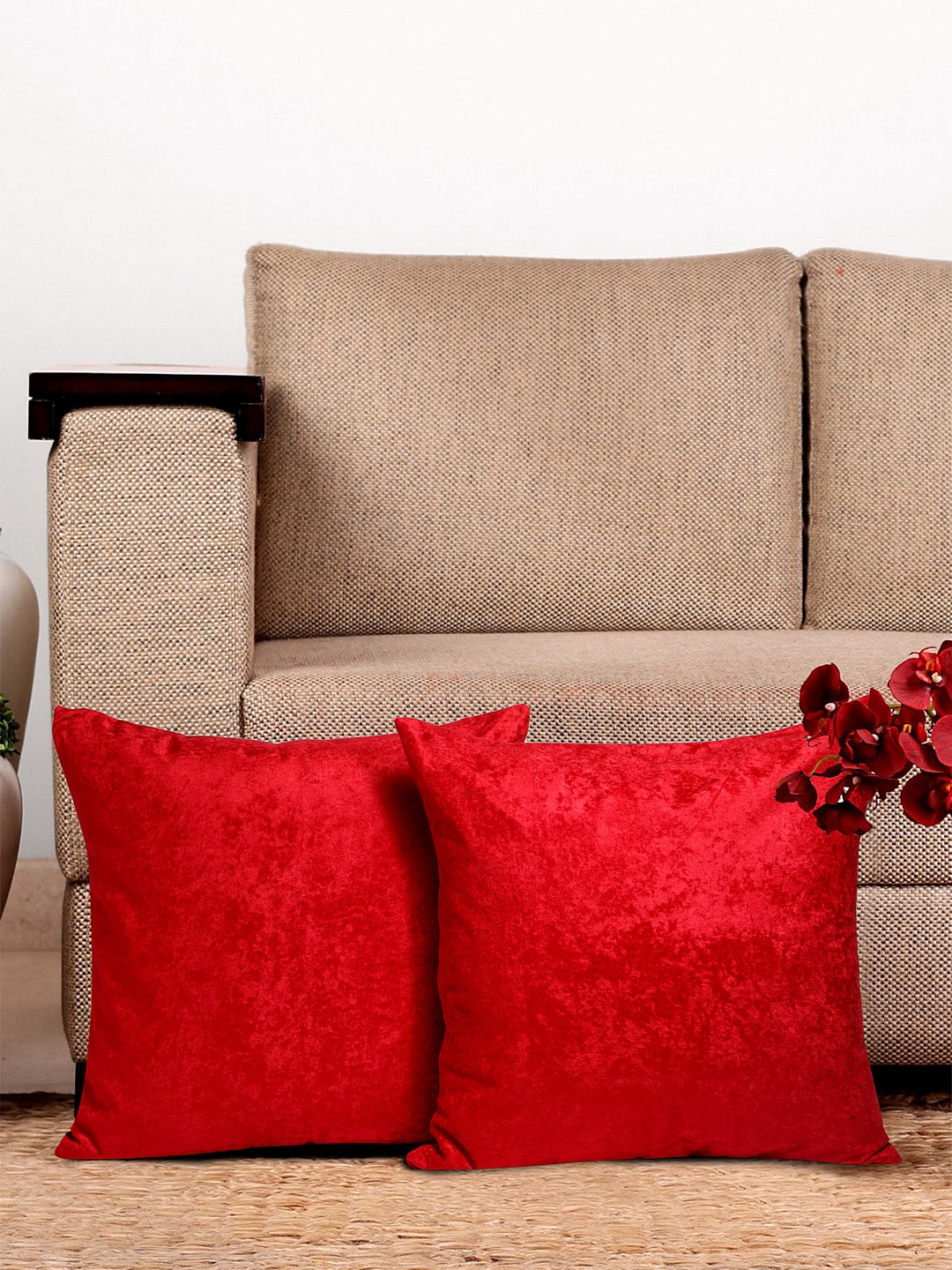 

HOSTA HOMES Red Set of 2 Solid Square Velvet Cushion Covers