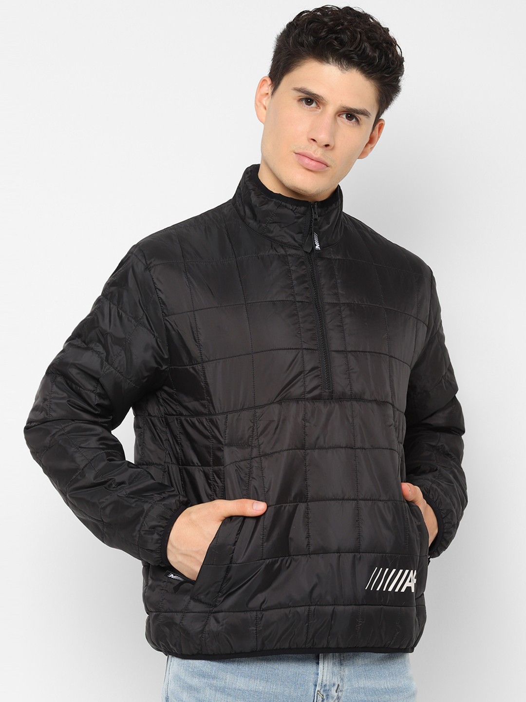 

AMERICAN EAGLE OUTFITTERS Men Black Solid Padded Jacket