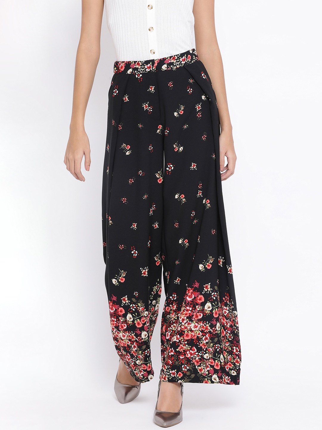

Oxolloxo Women Multicoloured Printed Flared Palazzos, Multi