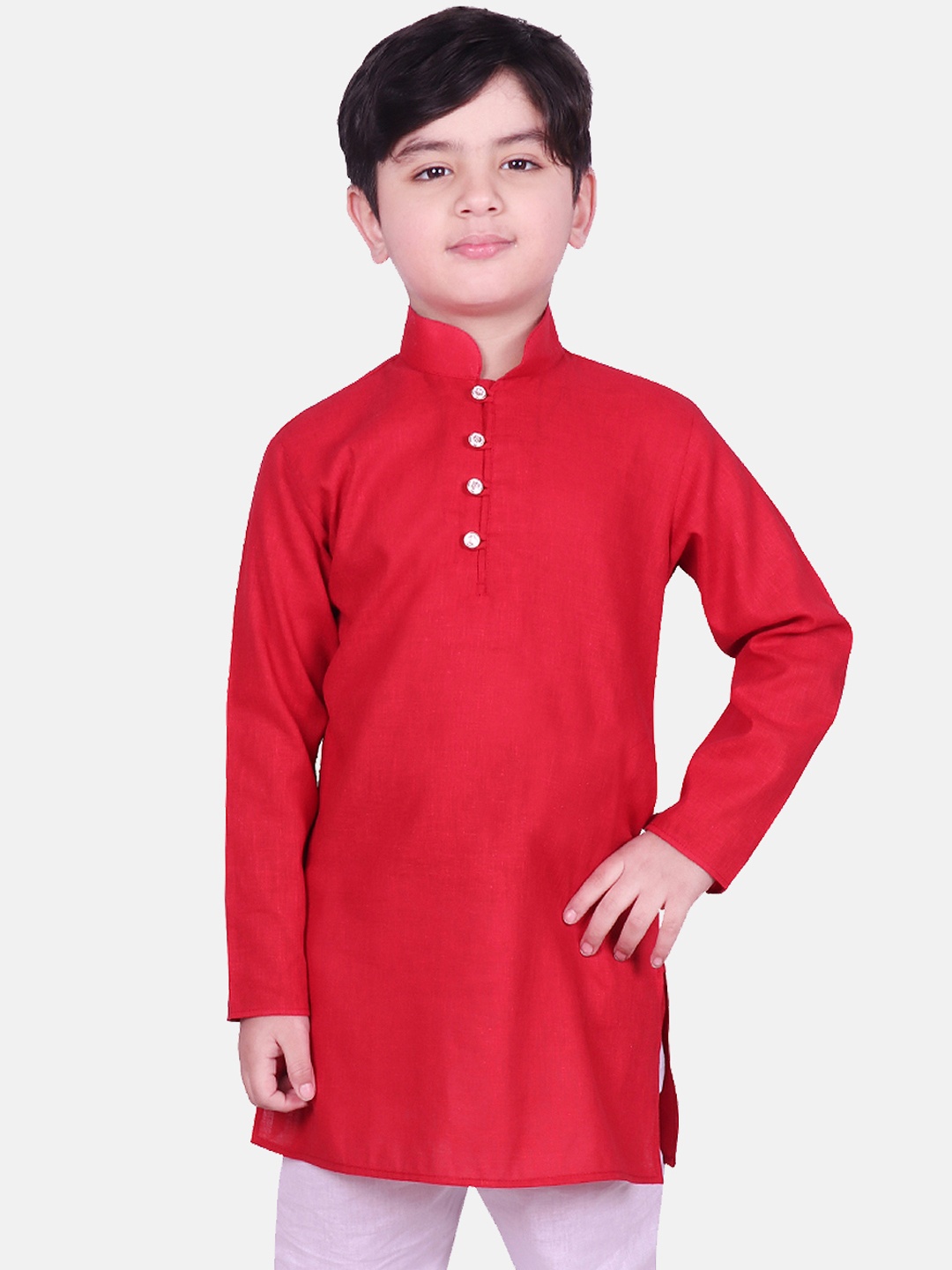 

SG YUVRAJ Boys Red Solid Straight Kurta