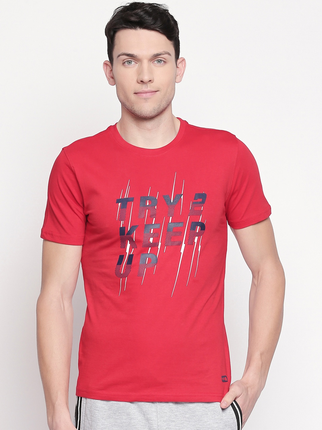 Ajile by Pantaloons Men Red Slim Fit Printed Round Neck Pure Cotton T-shirt