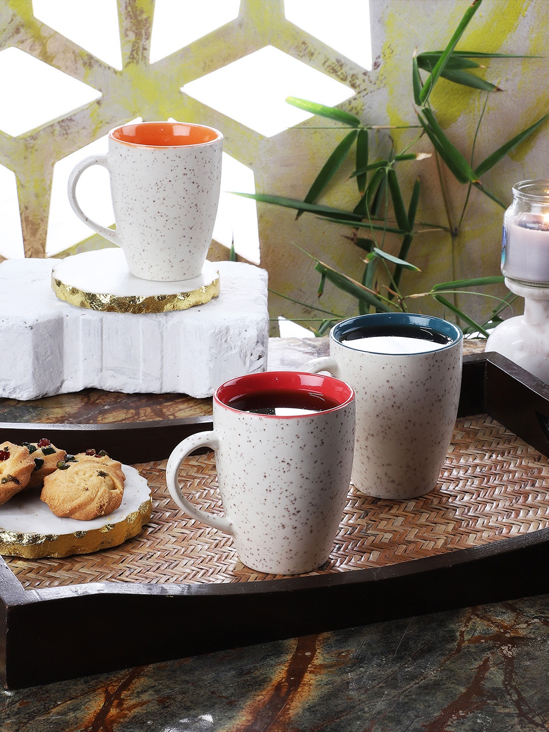 

CDI Set Of 6 White & Black Marble Finish Tea Coffee Cups
