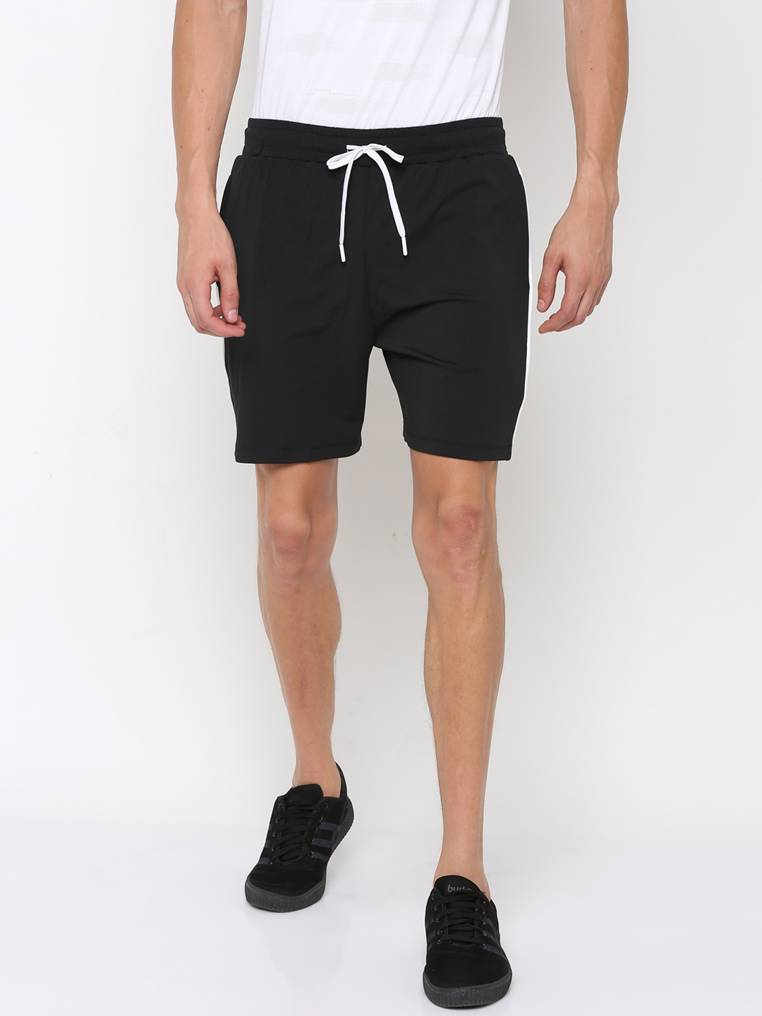 

PERFKT-U Men Black & Yellow Colourblocked Regular Fit Sports Shorts