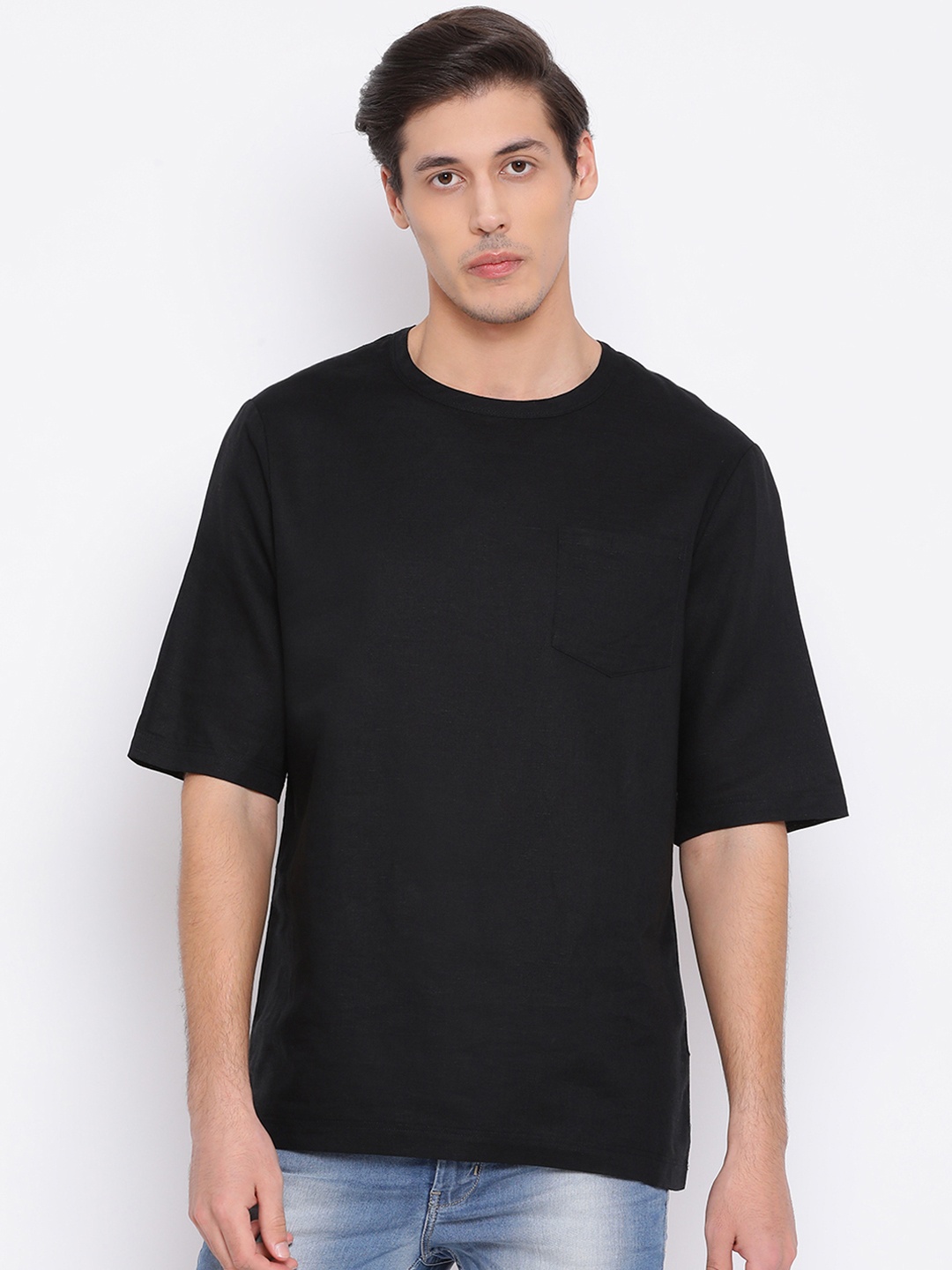 

Antony Morato Men Black Solid Round Neck T-shirt