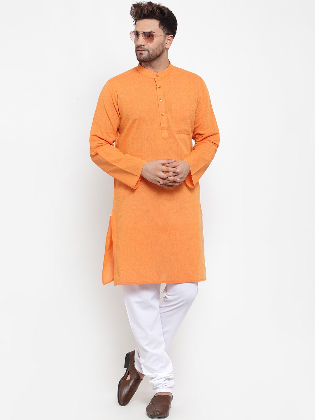 

NEUDIS Men Orange & White Solid Kurta with Pyjamas