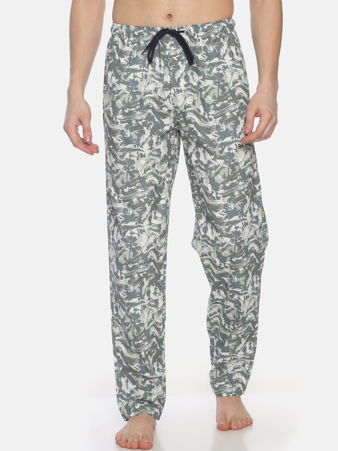 

Bene Kleed Men Grey & White Camouflage Print Lounge Pants