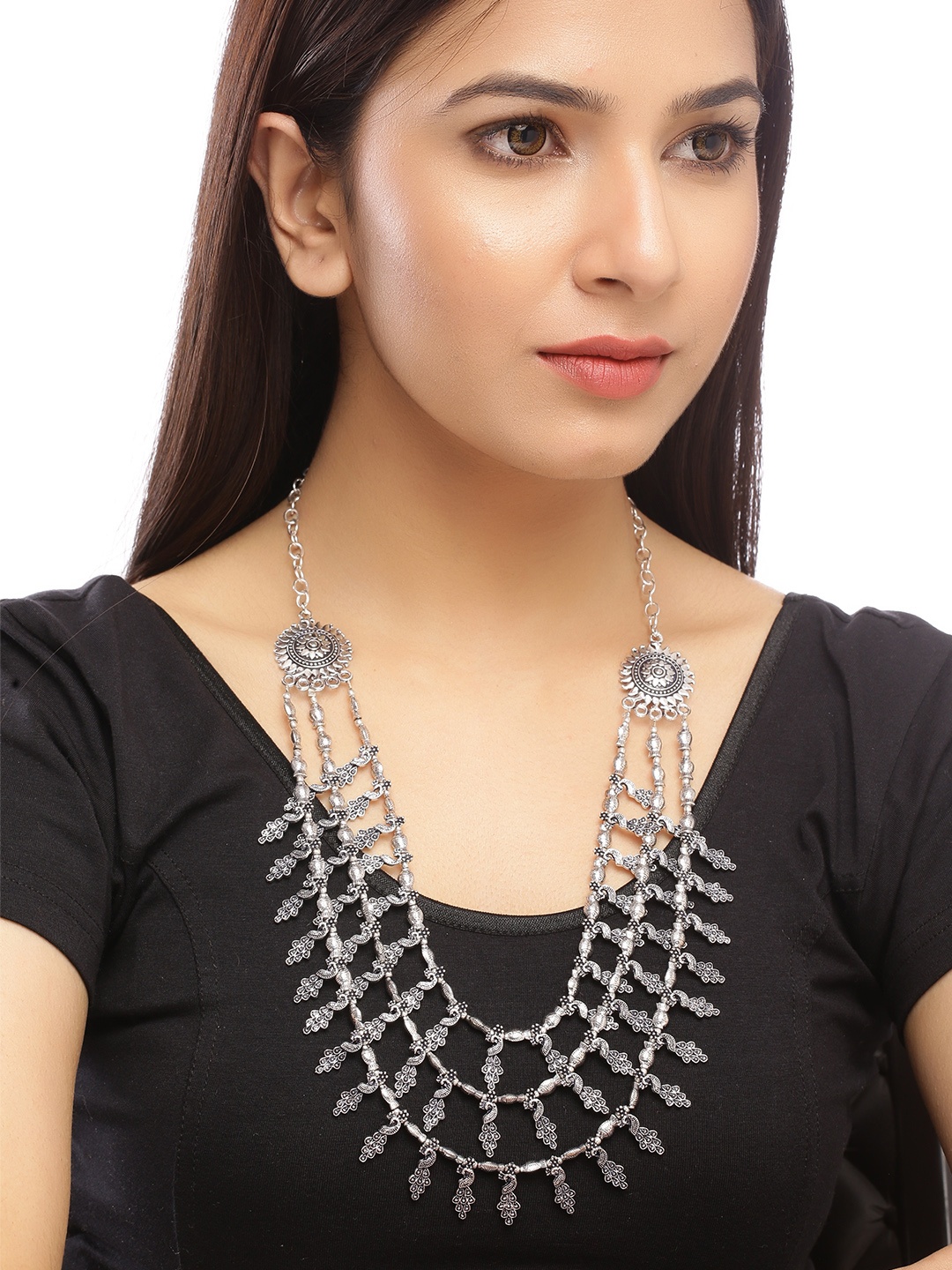

Silvermerc Designs Women Silver-Toned Oxidised Handcrafted Necklace