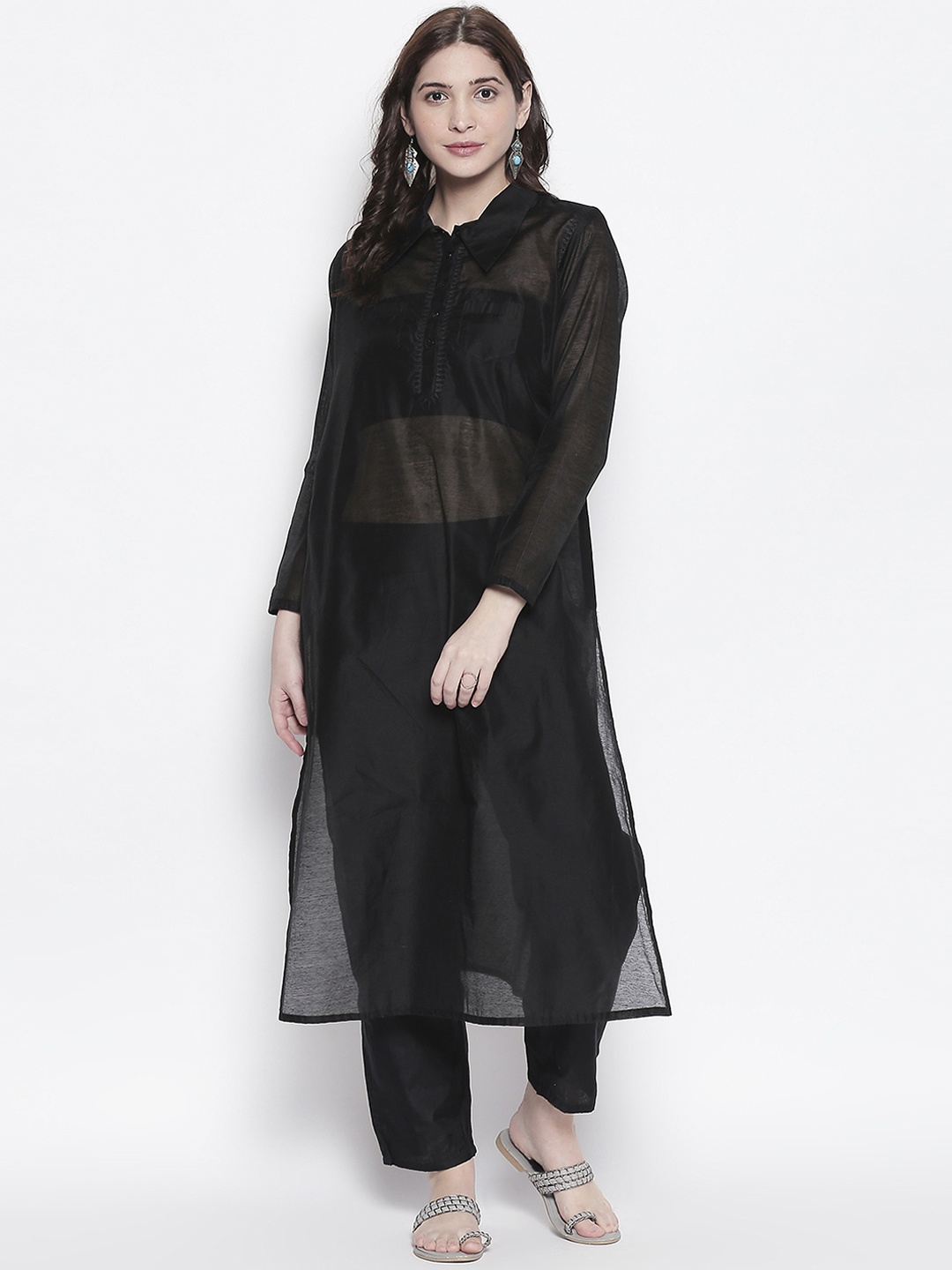 

Desi Weavess Women Black Solid Straight Sheer Kurta