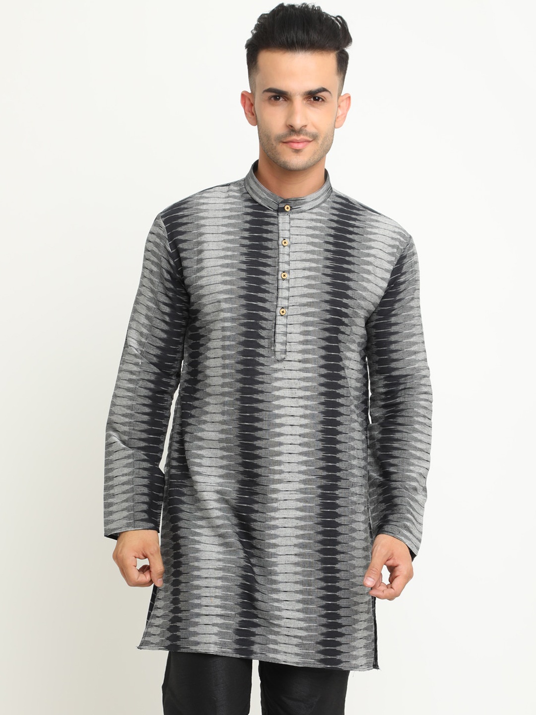 

SHOWOFF Men Grey & White Woven Design Straight Kurta