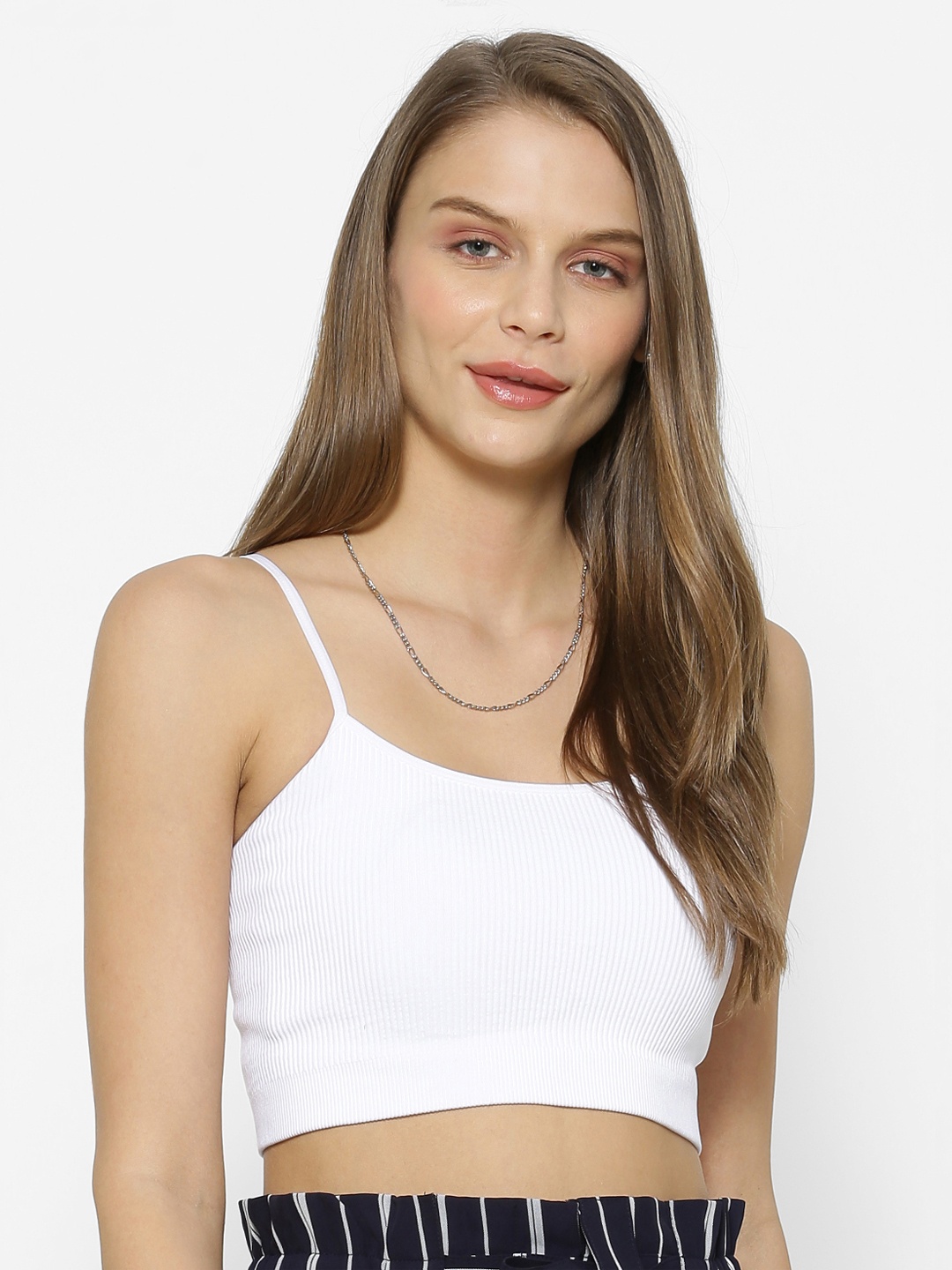 

FOREVER 21 White Solid Non-Wired Lightly Padded Bralette Bra