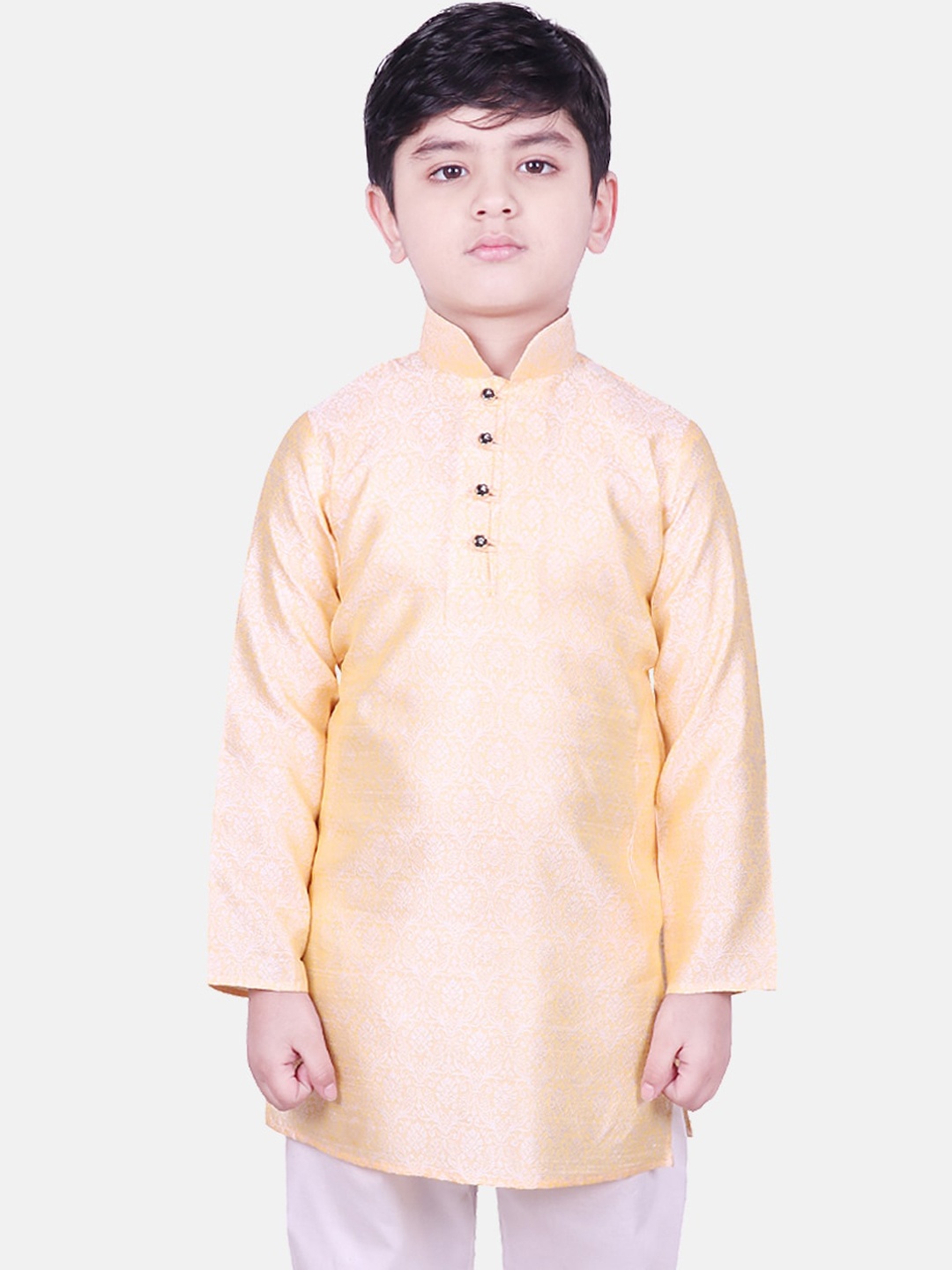 

SG YUVRAJ Boys Beige Embroidered Straight Kurta