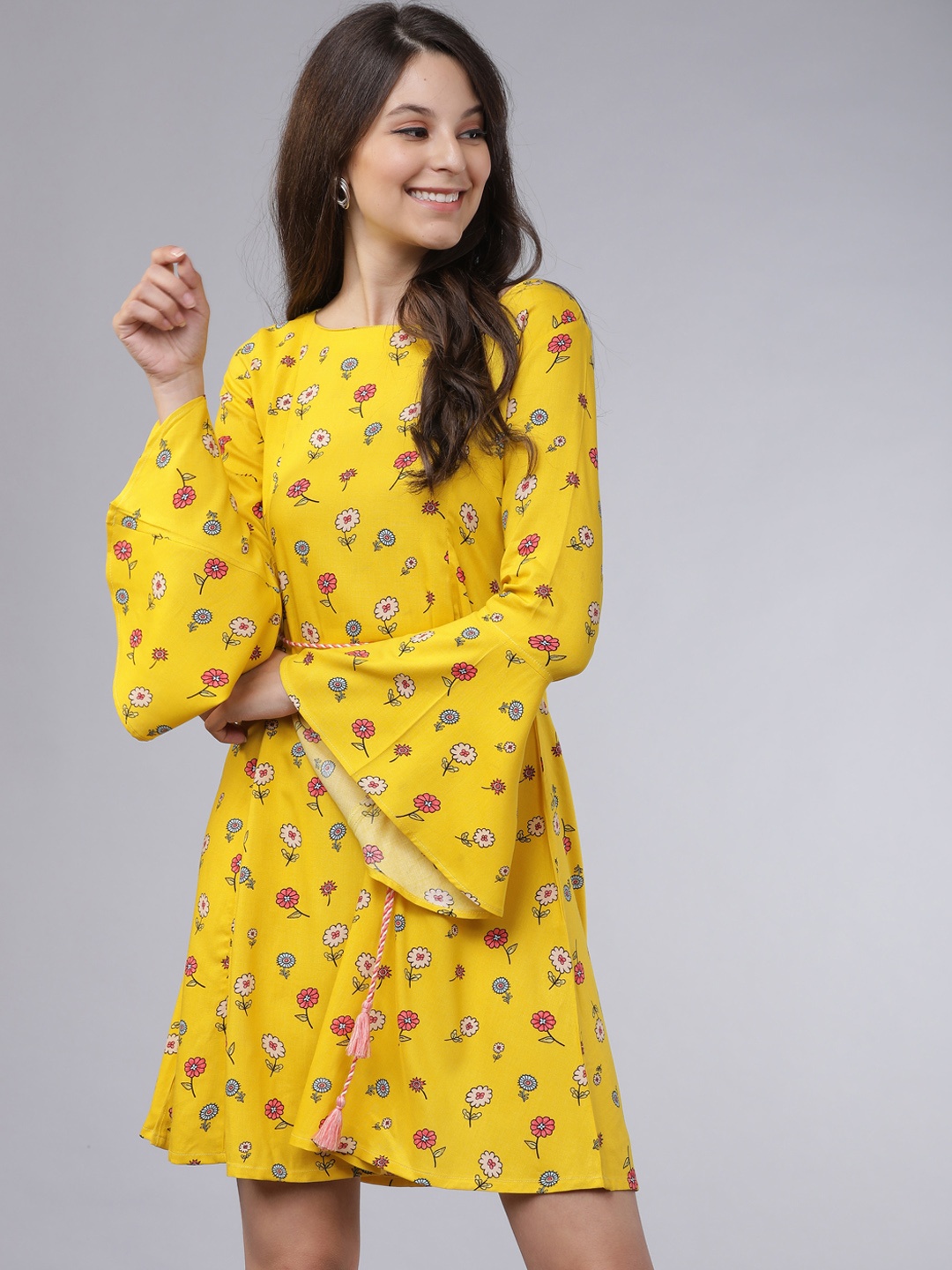 

Vishudh Women Yellow & Pink Floral Print A-Line Dress