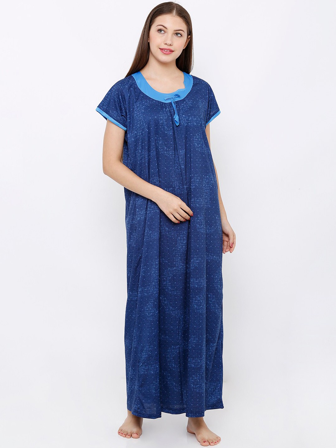 

Pretty Awesome Navy Blue Printed Nightdress