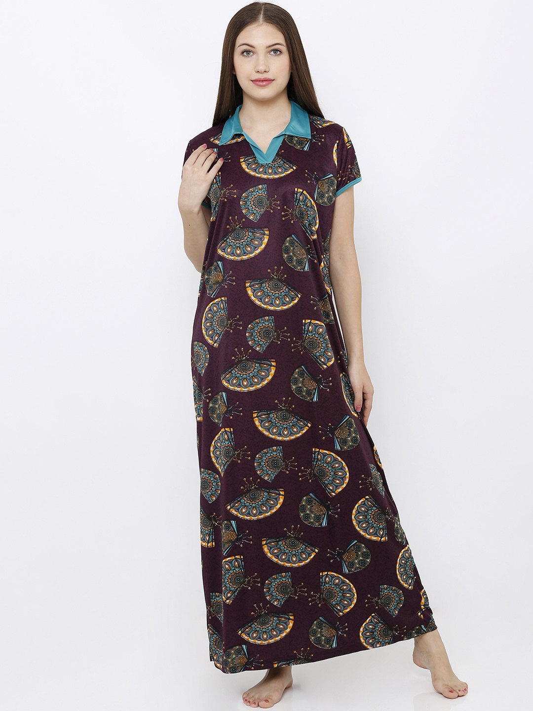 

Pretty Awesome Purple & Blue Printed Nightdress