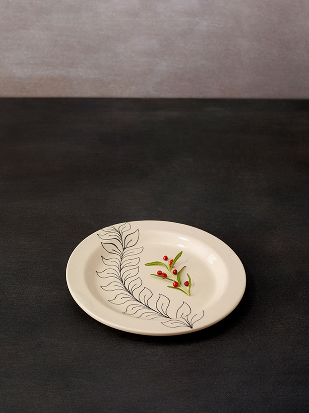 

ellementry Off-White & Black Floral Handpainted Side Plate