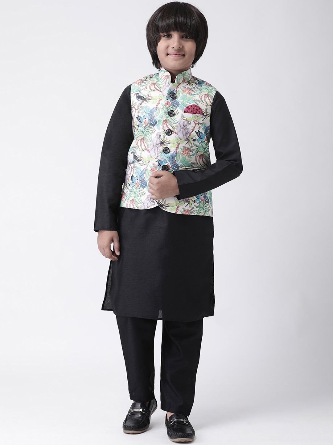 Hangup Boys Black & Green Kurta & Pyjama with Nehru Jacket