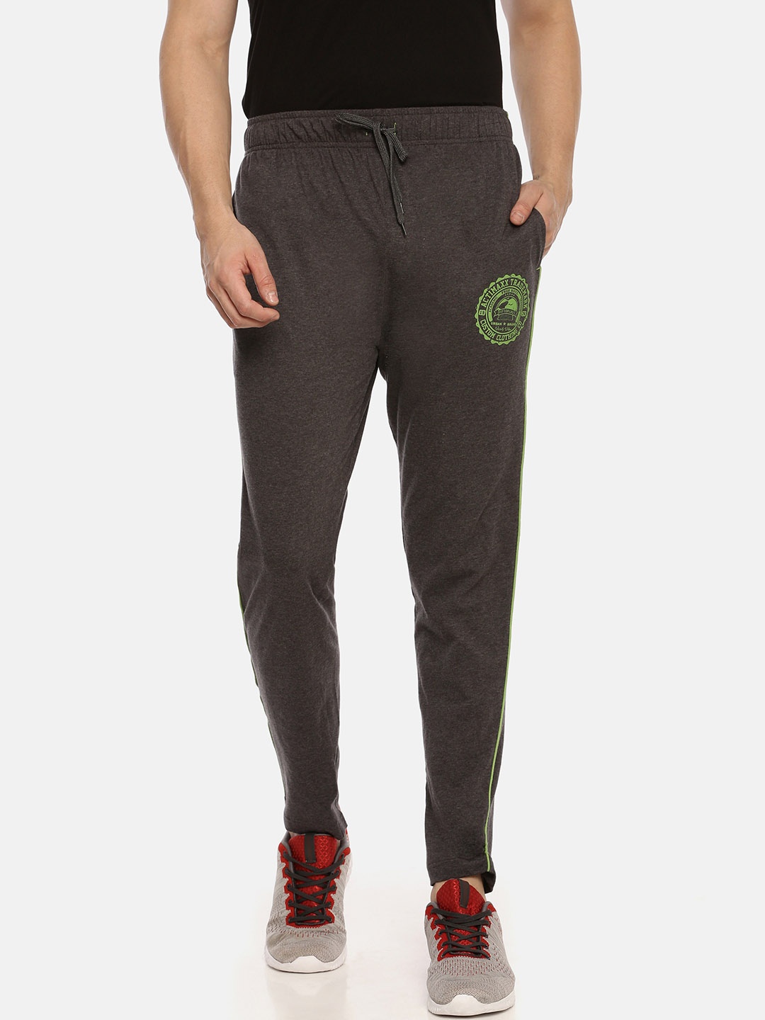 

ACTIMAXX Men Charcoal Grey Solid Slim-Fit Track Pants