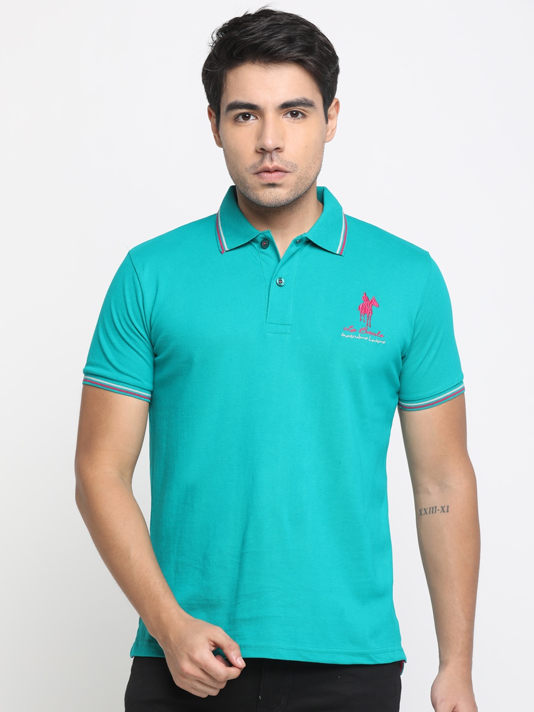

Masculino Latino Men Turquoise Blue Solid Polo Collar T-shirt
