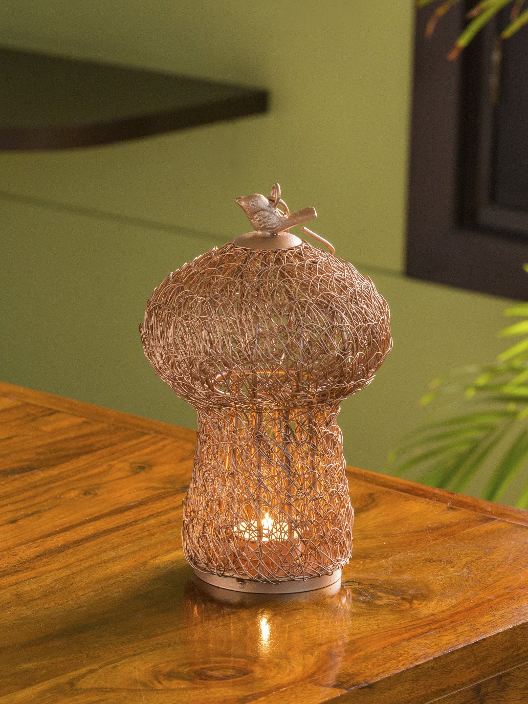 

ExclusiveLane Copper-Toned The Dome Mesh Handwoven Table Tea-Light Holder