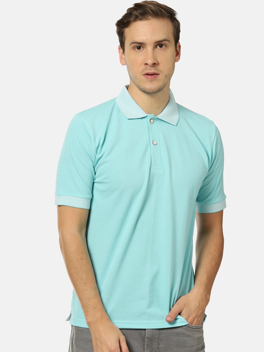

Campus Sutra Men Navy Blue Solid Polo Collar T-shirt, Turquoise blue