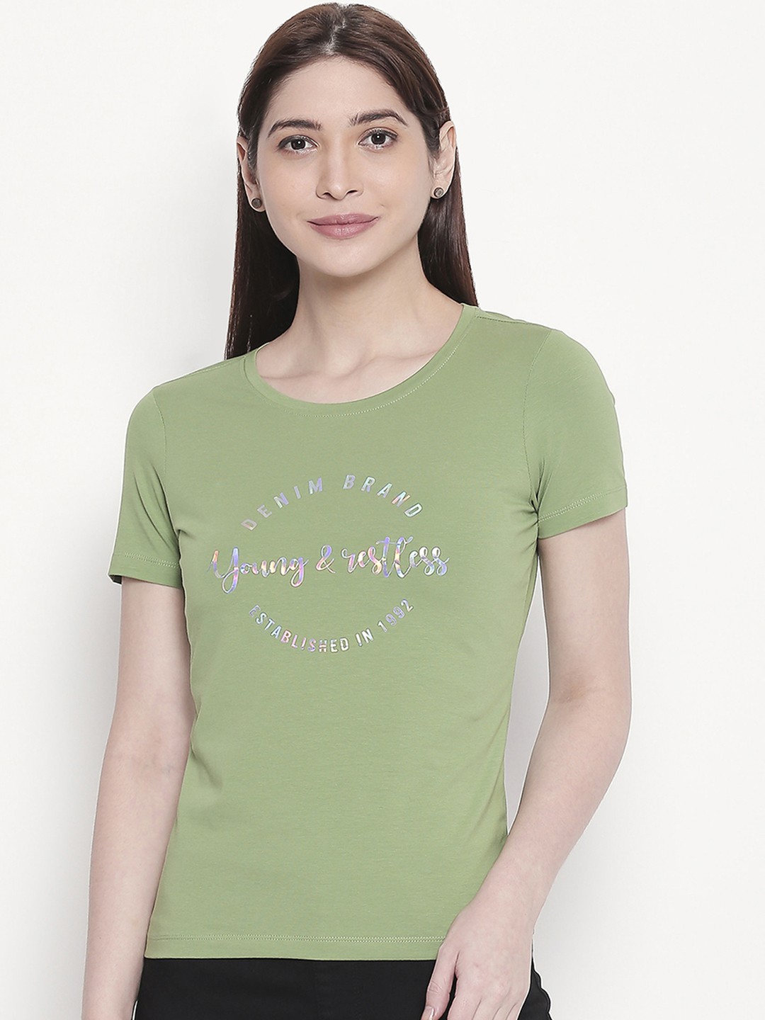 

SPYKAR Women Green Slim Fit Printed Round Neck T-shirt