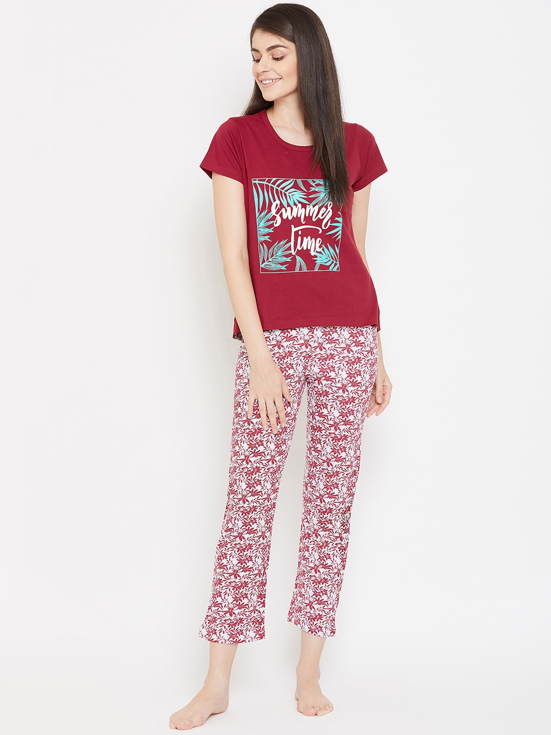 

Clovia Women Maroon & White Printed Night suit