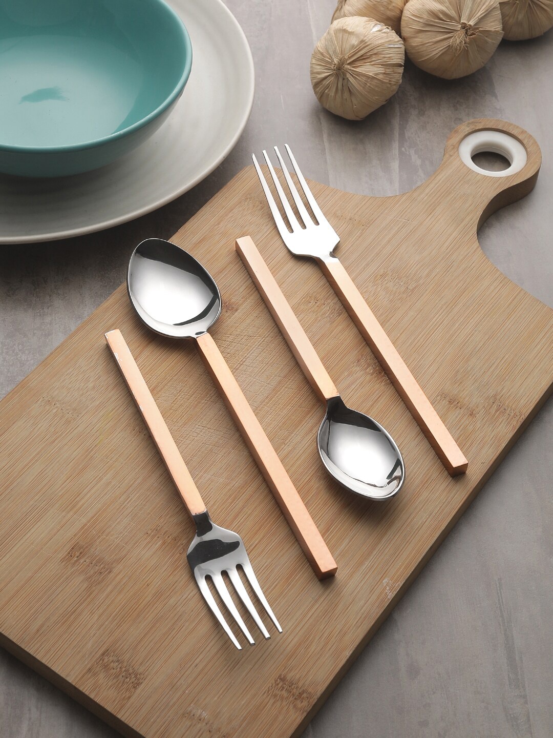 

VarEesha Copper-Toned & Silver-Toned 4-Pieces Textured Stainless Steel Spoon Set