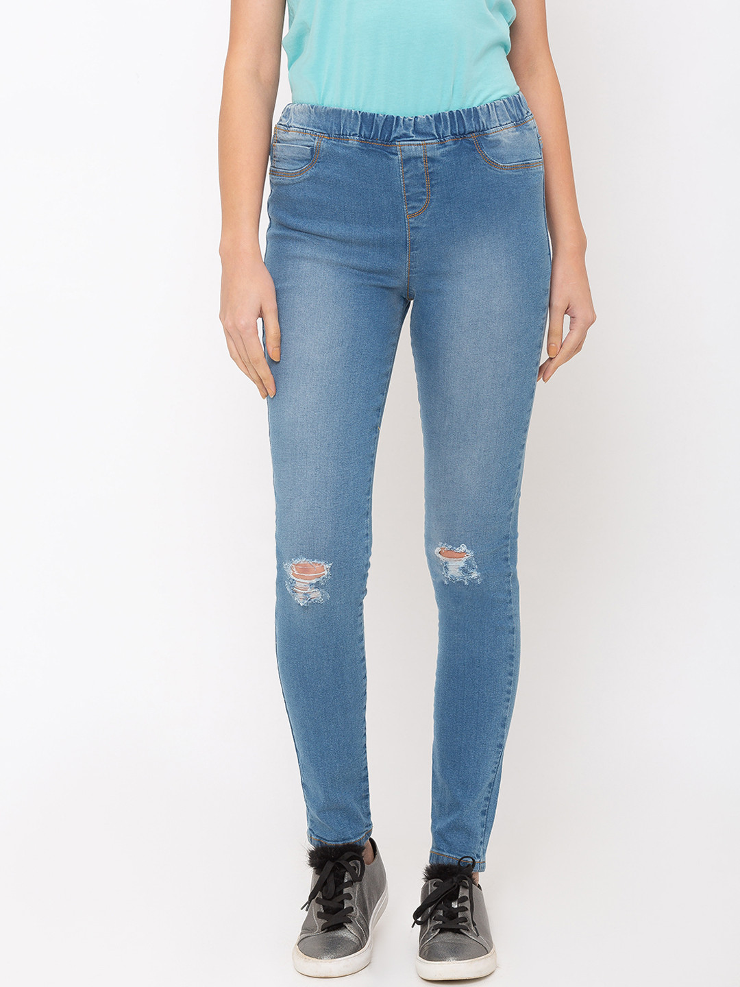 

Globus Women Blue Skinny Fit Mid-Rise Mildly Distressed Jeans