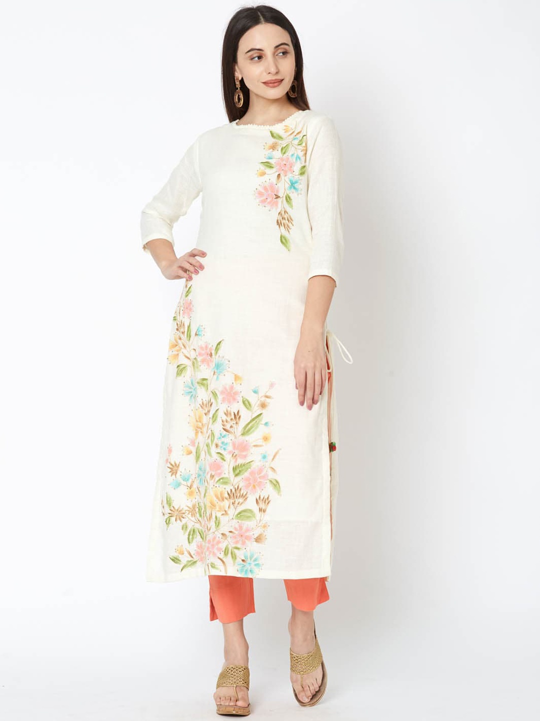 

FASHOR Women Cream-Coloured Embroidered Sequinned Straight Kurta