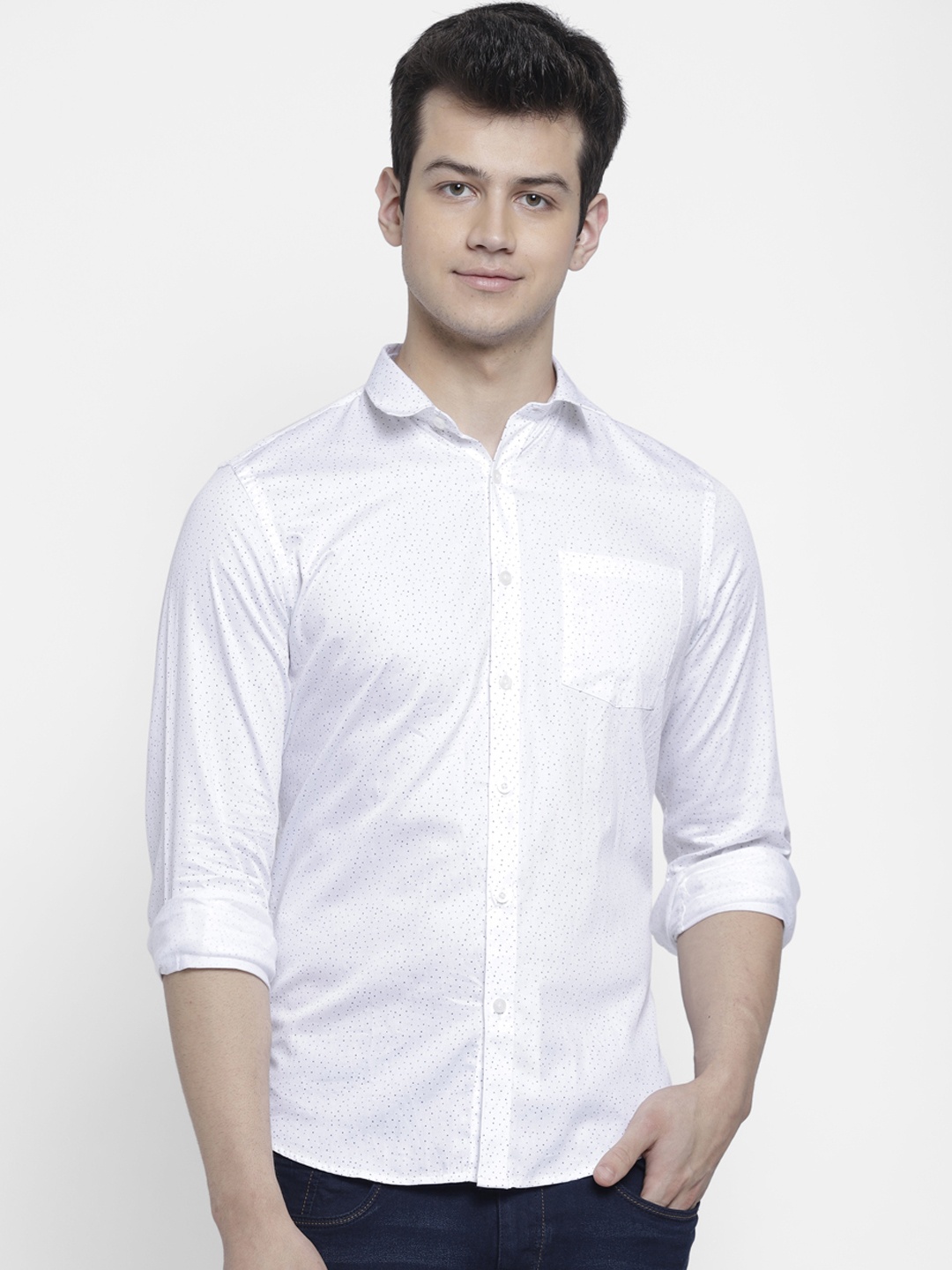 

cape canary Men White & Navy Blue Regular Fit Printed Casual Shirt