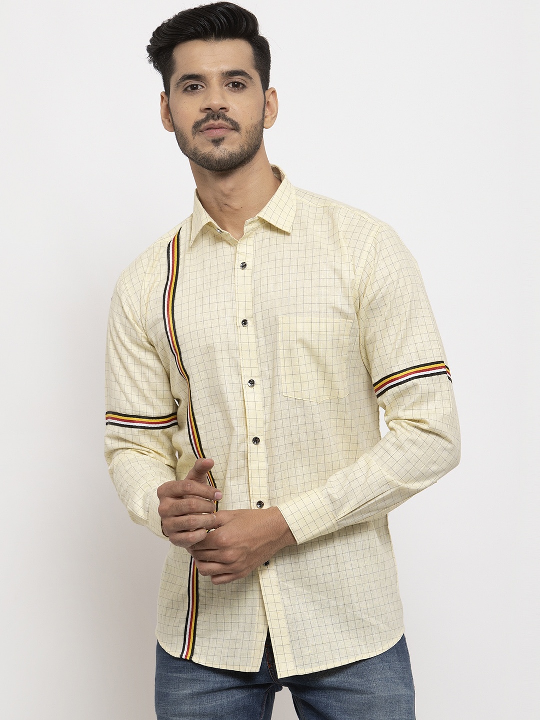 KLOTTHE Men Yellow Comfort Regular Fit Checked Casual Shirt