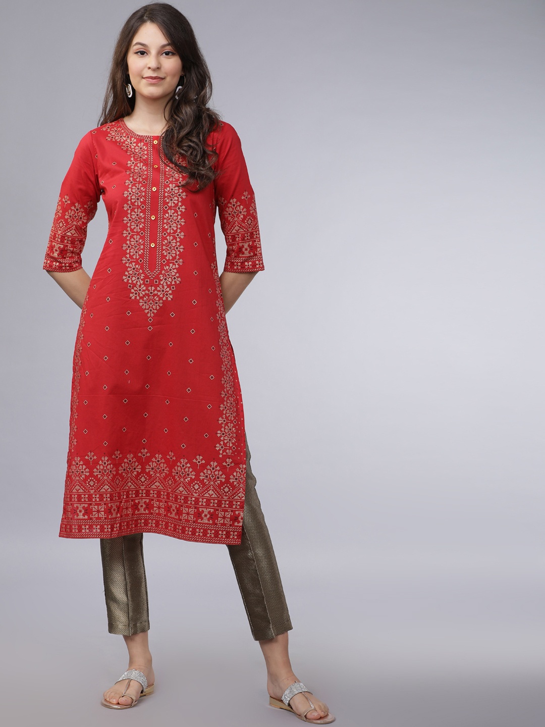 

Vishudh Women Red & Gold-Toned Printed Straight Kurta