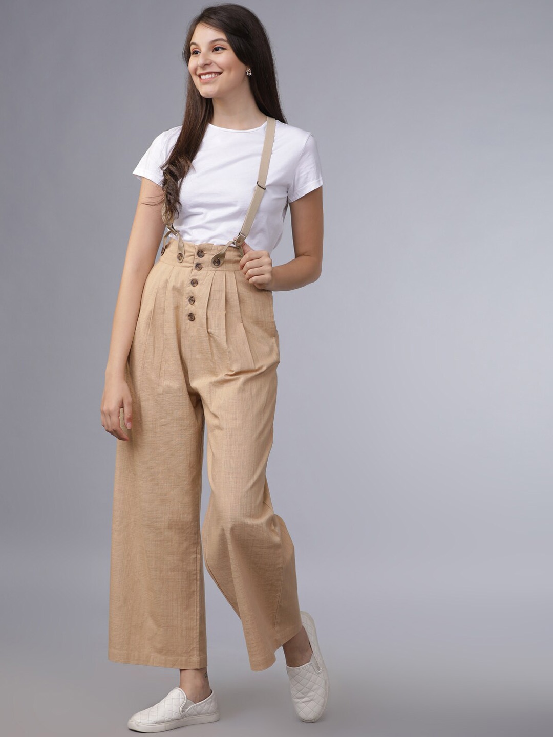 

Tokyo Talkies Women Beige Solid Straight Palazzos With Suspenders