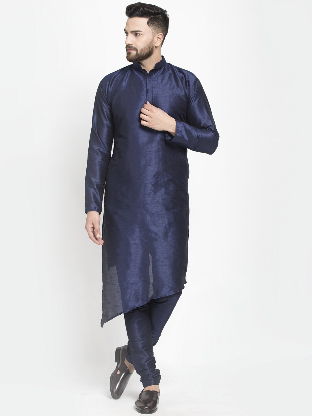 

Benstoke Men Navy Blue Solid Kurta with Churidar