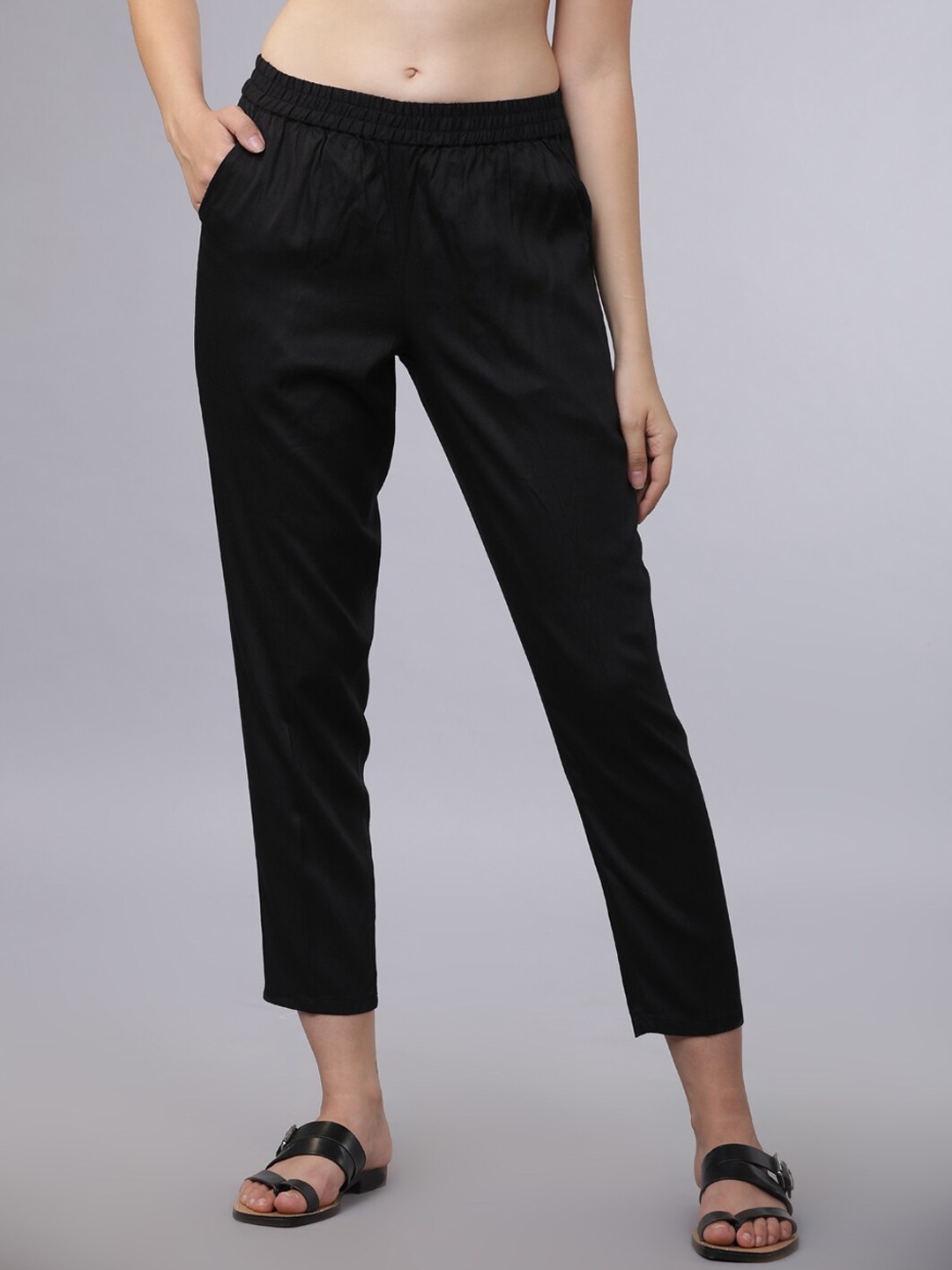 Tokyo Talkies Women Black Straight Fit Solid Regular Trousers
