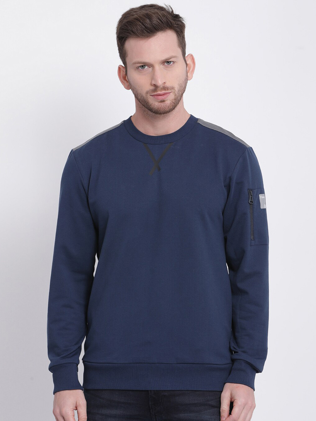 

t-base Men Navy Blue Solid Sweatshirt