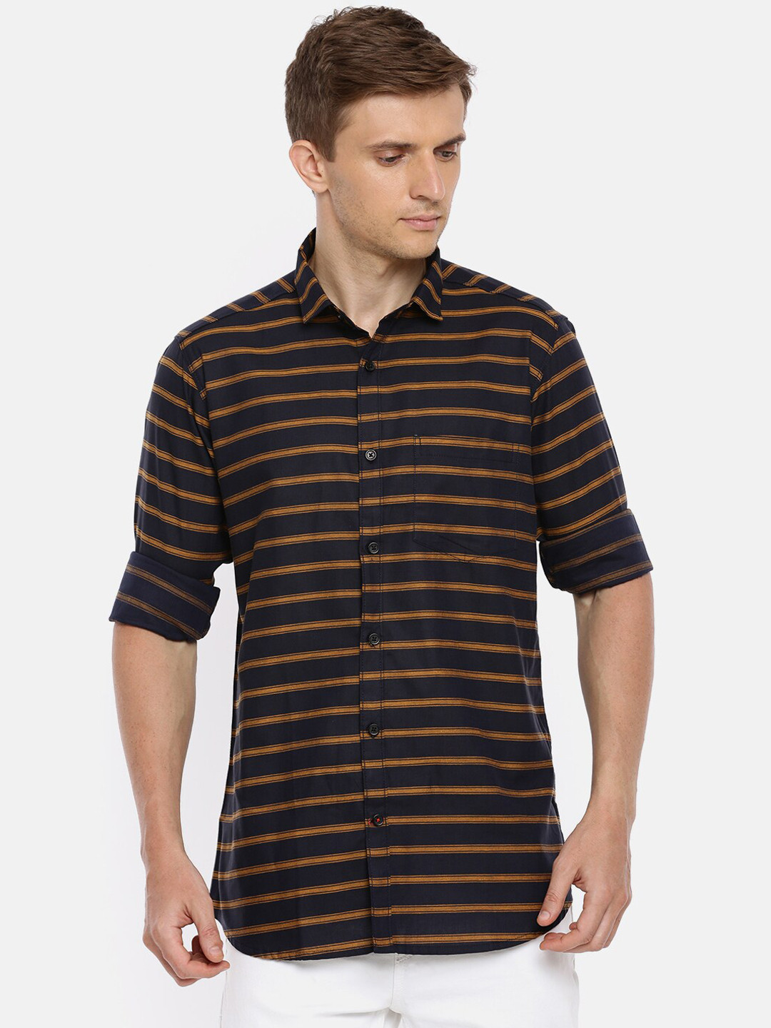 

Cross Court Men Navy Blue & Brown Regular Fit Striped Casual Shirt