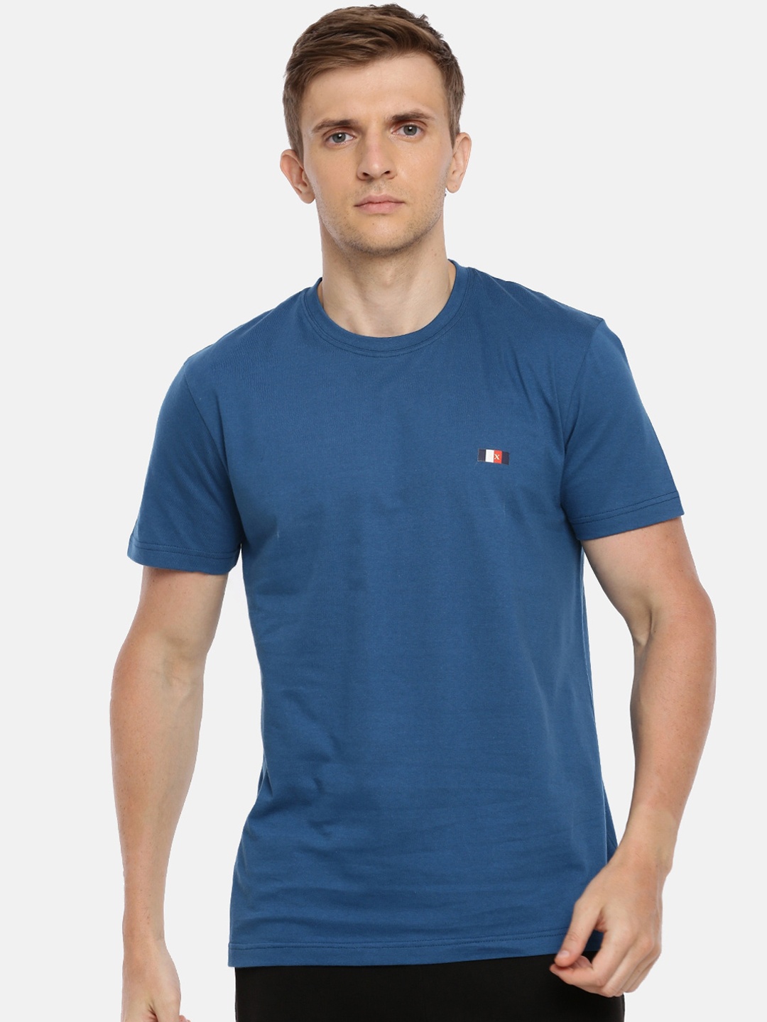 

ACTIMAXX Men Blue Solid Round Neck T-shirt