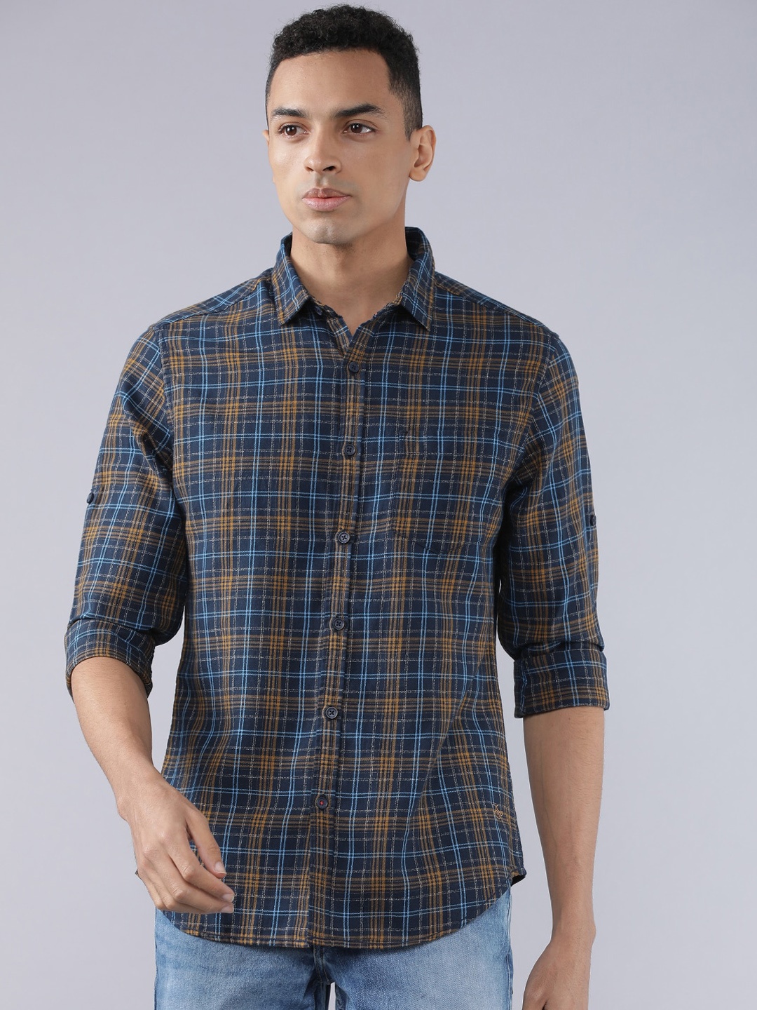 

LOCOMOTIVE Men Navy Blue & Orange Slim Fit Checked Casual Shirt
