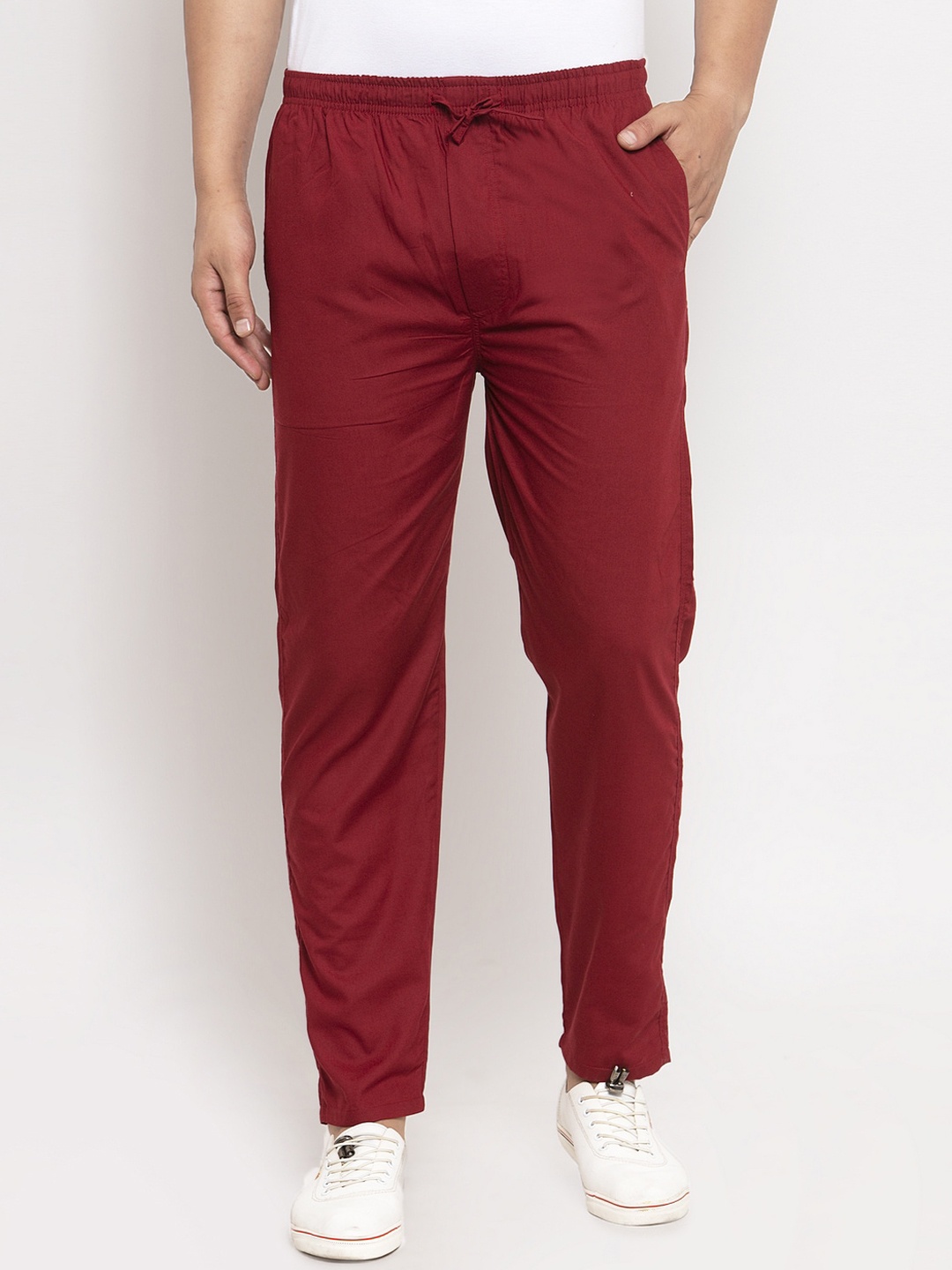 

JAINISH Men Maroon Solid Slim Fit Track Pants