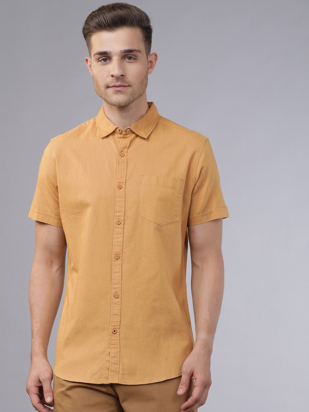 

HIGHLANDER Men Mustard Yellow Slim Fit Solid Casual Shirt