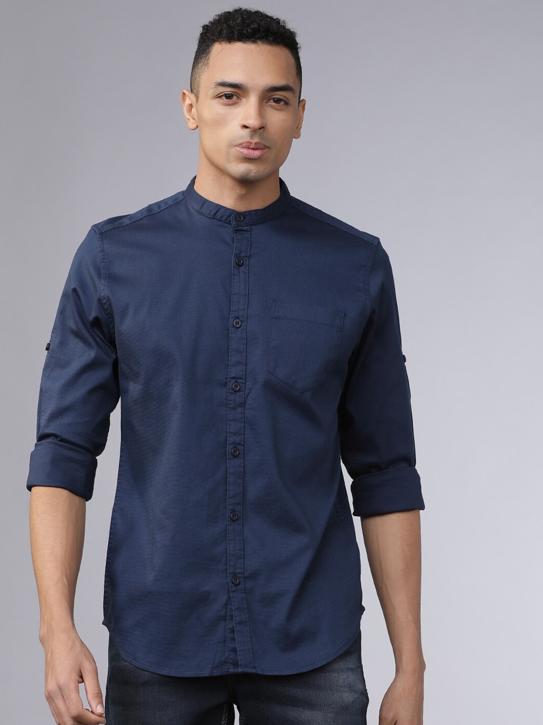 

HIGHLANDER Men Navy Blue Slim Fit Solid Casual Shirt