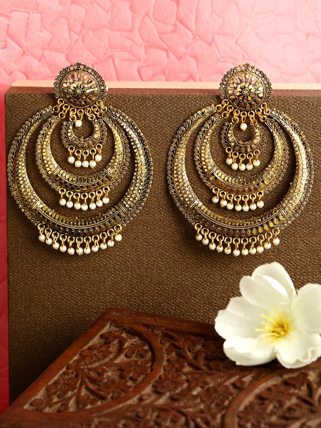 

ANIKAS CREATION Gold-Plated Circular Chandbalis