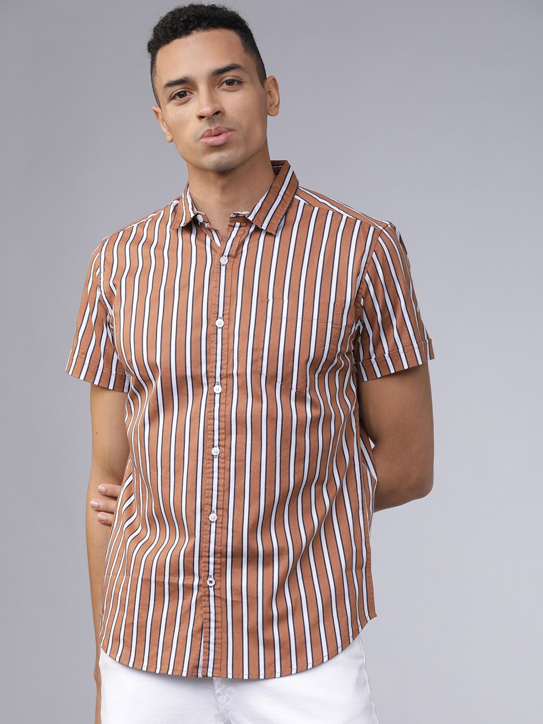 

HIGHLANDER Men Brown & White Slim Fit Striped Casual Shirt