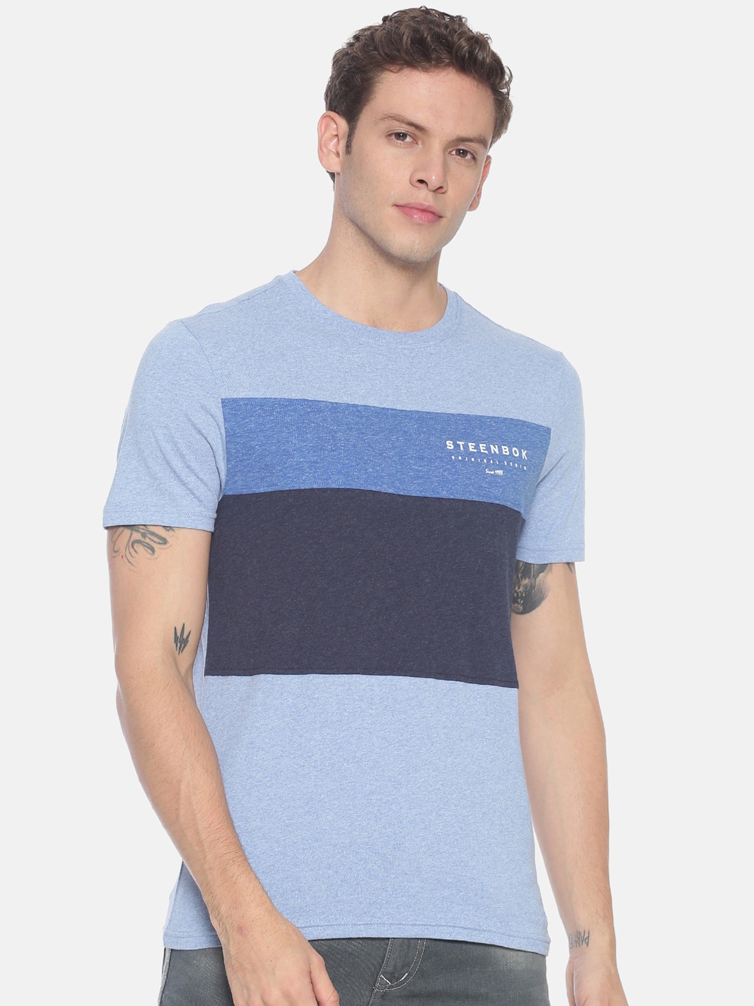 

Steenbok Men Blue Colourblocked Round Neck Pure Cotton T-shirt
