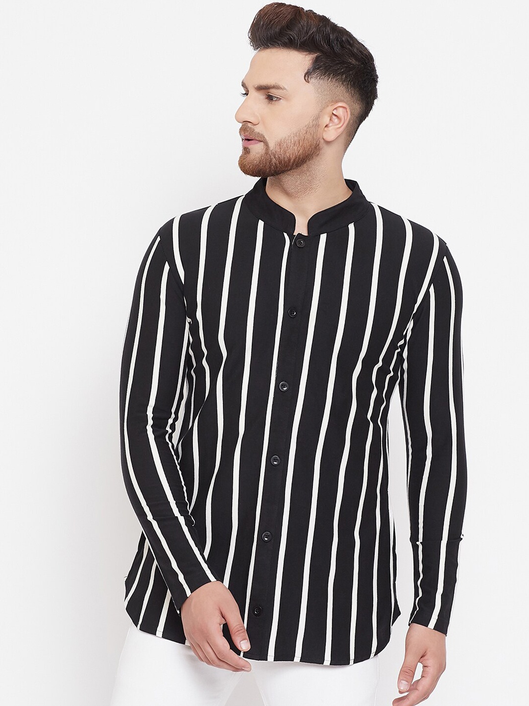 

Hypernation Men Black & White Striped Straight Shirt
