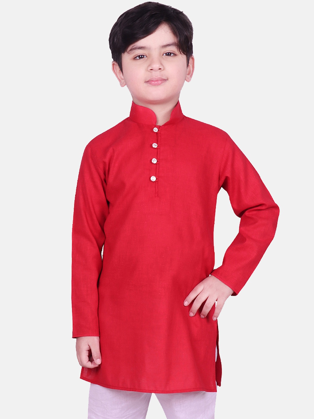 

SG YUVRAJ Boys Red Solid Straight Kurta