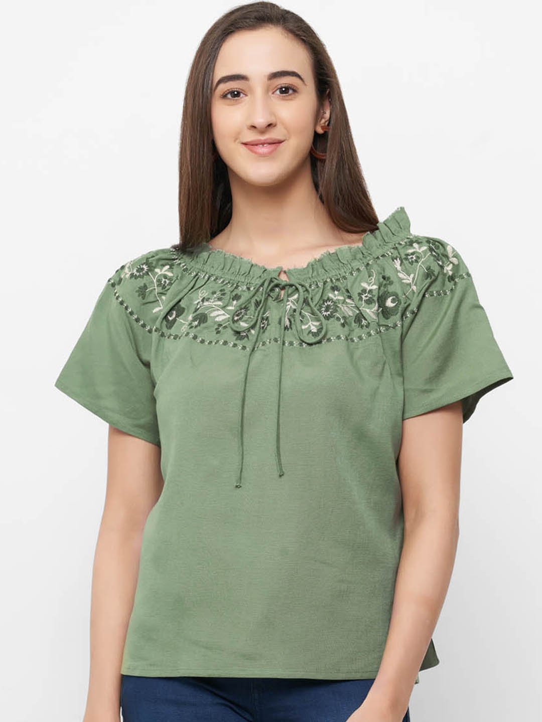 

109F Women Green Embroidered Top