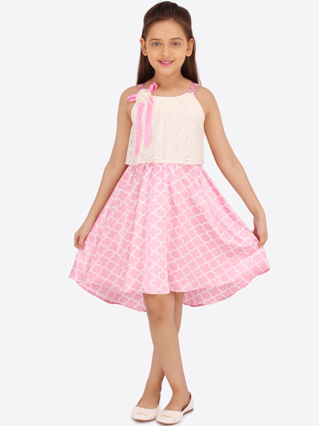 

CUTECUMBER Girls Pink & White Printed Fit and Flare Dress